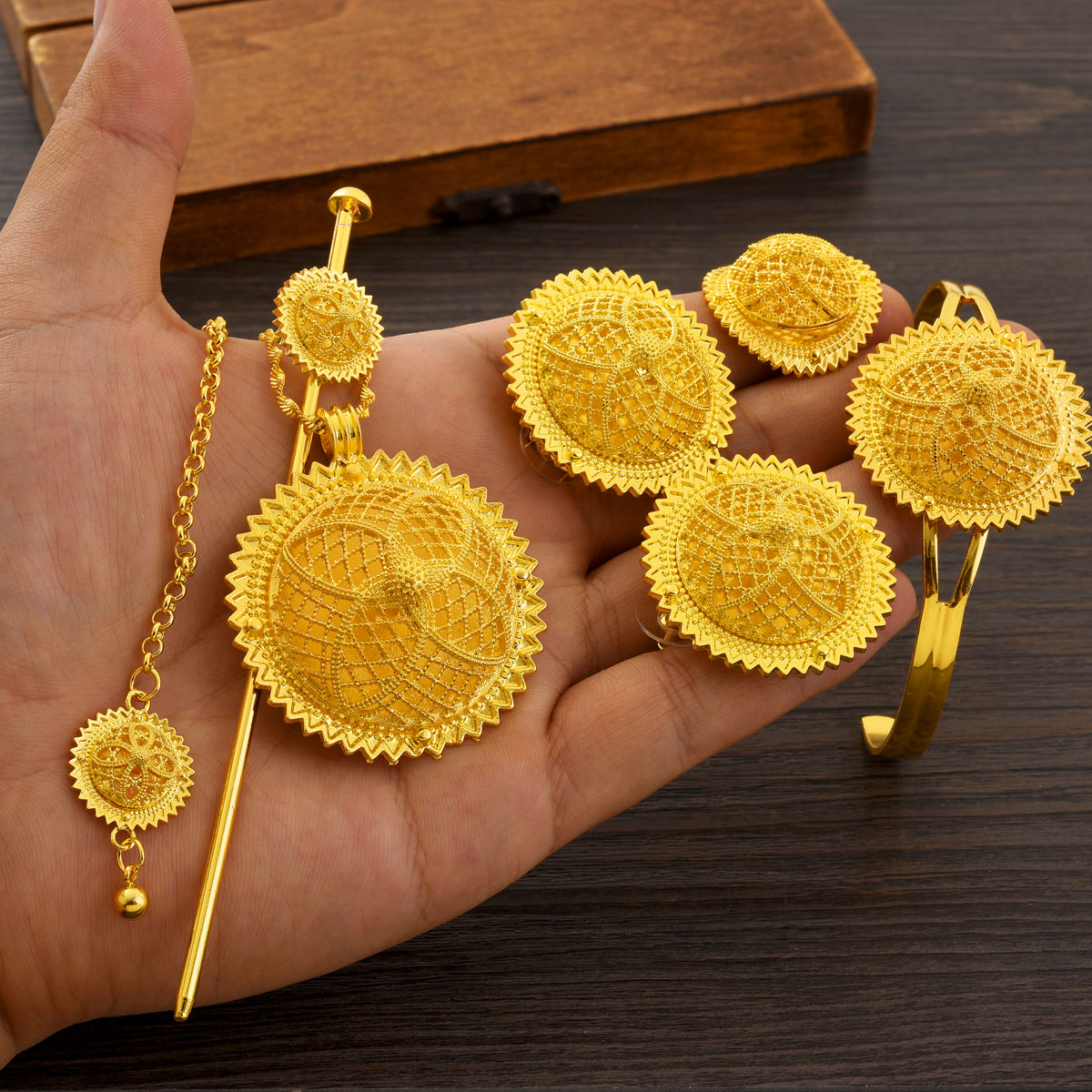 Africa Dubai Golden Color Jewe - Ethnic Fashion In Dubai ulasan dan harga